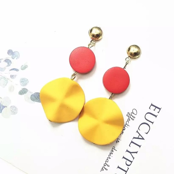 Wooden Red and Yellow Dangle Boho Earrings - Picture 1 of 1